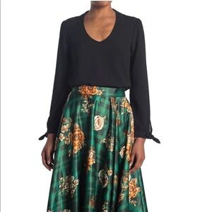 NEW ModCloth Black Ideal Discovery V Neck Tie Sleeve Blouse